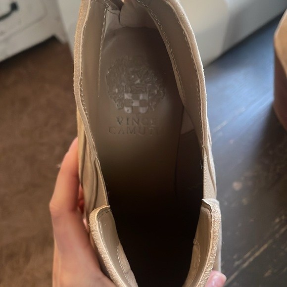 Vince Camuto booties - Picture 3 of 5
